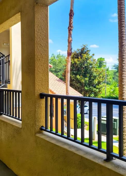 אורלנדו Entire Rental 3-Br Minutes From Disney X8 Hot Tub Apartment 2204 מראה חיצוני תמונה